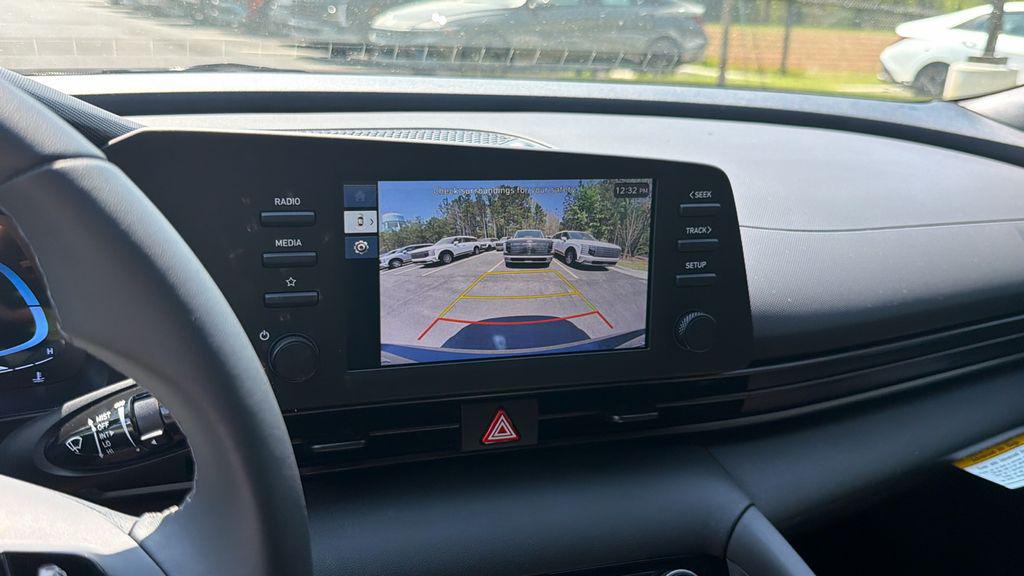 New 2026 Gray HYUNDAI SEL Sport image 25