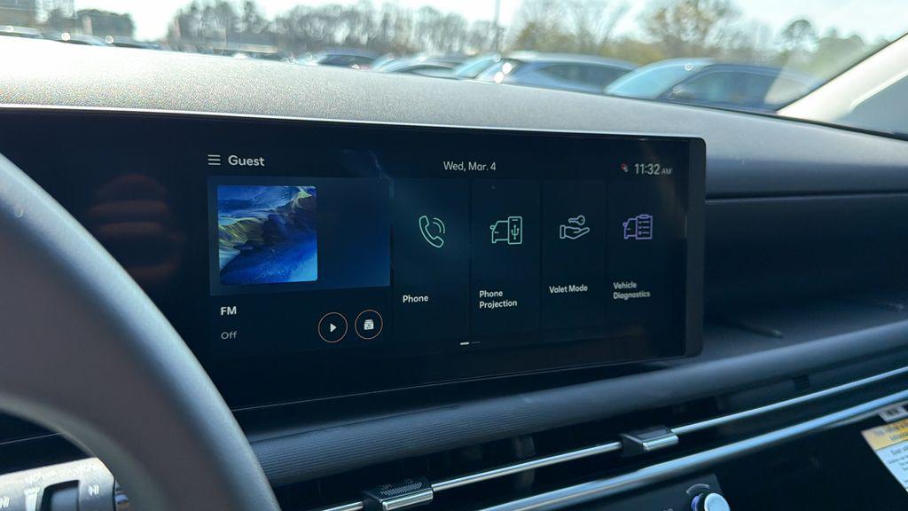 New 2026 Green HYUNDAI SE FWD image 25