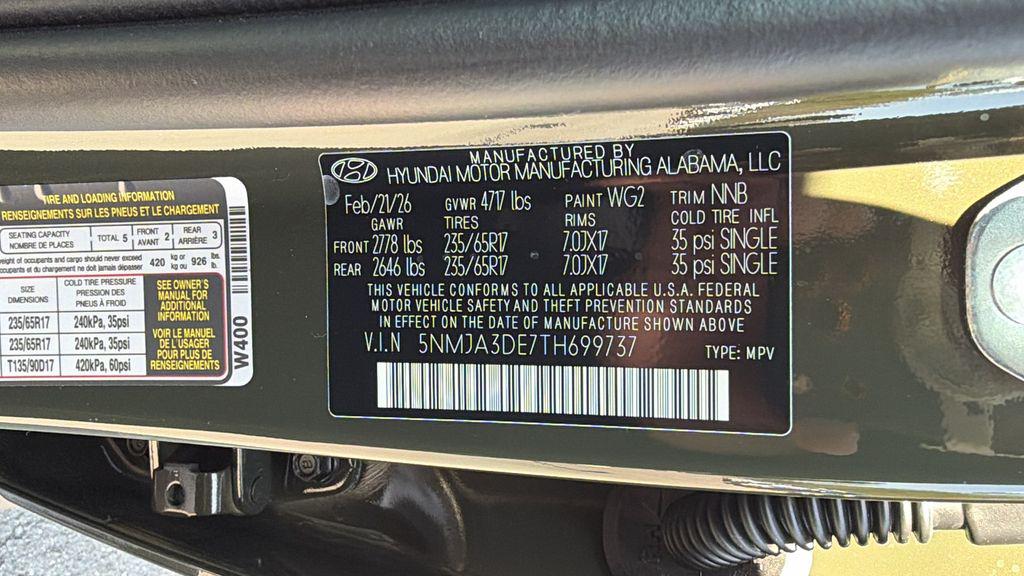 New 2026 Green HYUNDAI SE FWD image 33