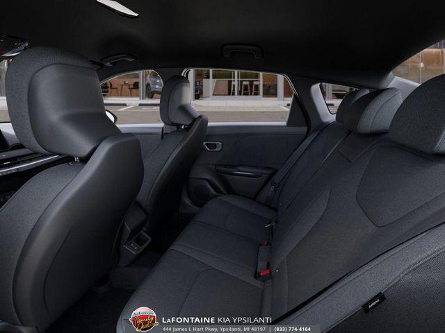 2026 Kia K4 LXS