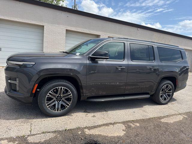 2026 Jeep Grand Wagoneer L 4x2