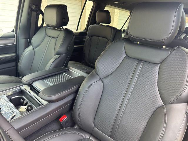 2026 Jeep Grand Wagoneer L 4x2