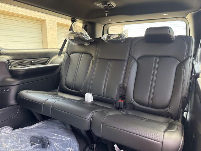 2026 Jeep Grand Wagoneer L 4x2