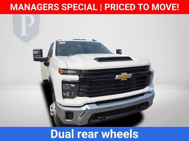 2025 Chevrolet Silverado 3500HD Work Truck
