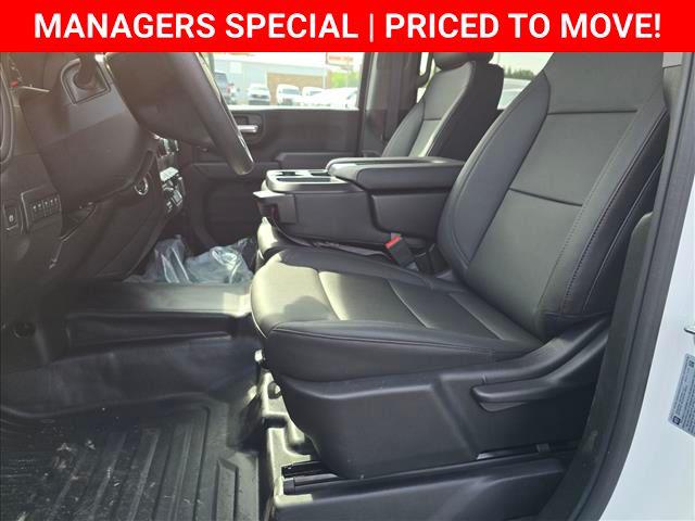 2025 Chevrolet Silverado 3500HD Work Truck