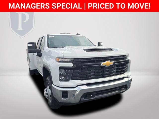 2025 Chevrolet Silverado 3500HD Work Truck