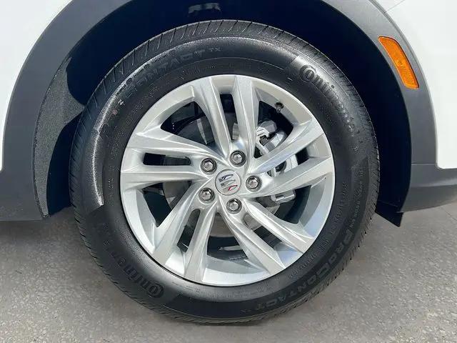 2026 Buick NV Preferred FWD