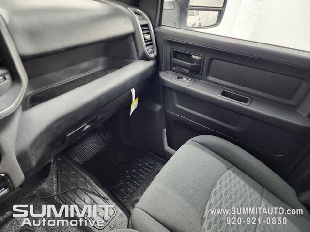 2025 Ram 5500 Tradesman/Big Horn