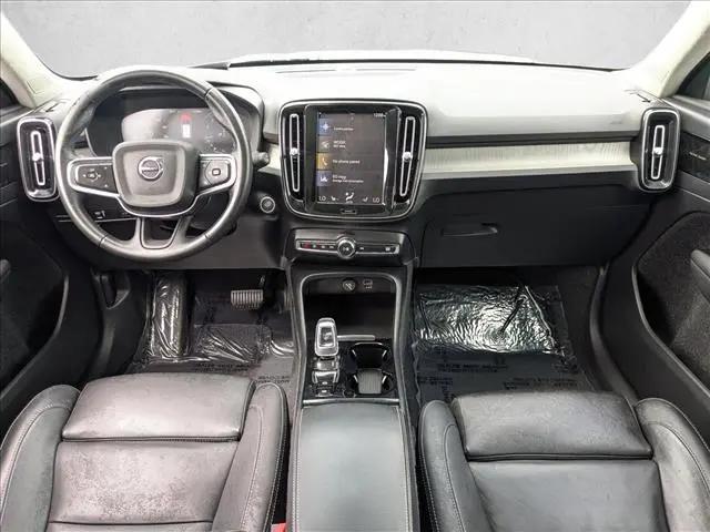 2021 Volvo XC40 T5 Inscription