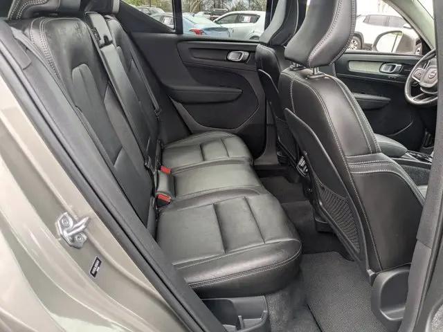 2021 Volvo XC40 T5 Inscription
