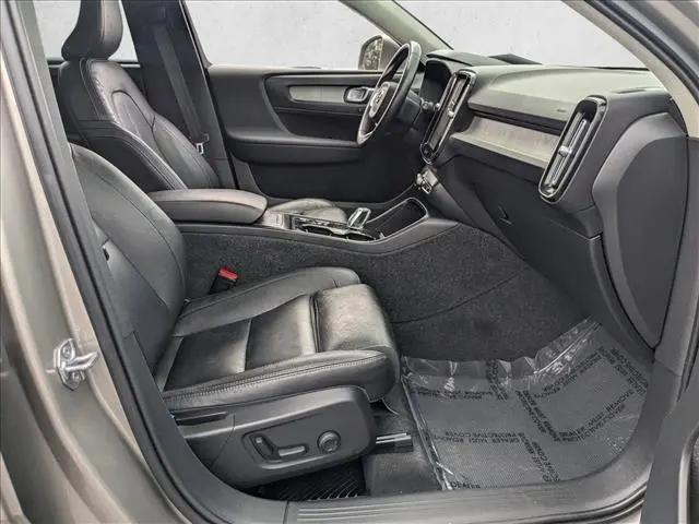 2021 Volvo XC40 T5 Inscription