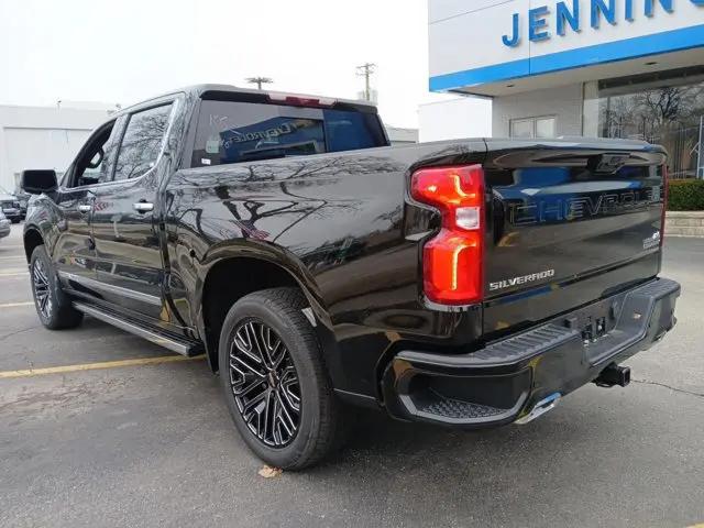 2026 Chevrolet Silverado 1500 4WD Crew Cab Short Bed High Country