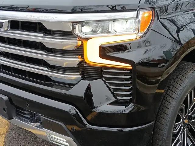 2026 Chevrolet Silverado 1500 4WD Crew Cab Short Bed High Country