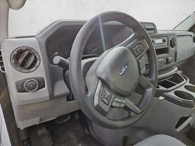 2026 Ford E-350 Cutaway E-Series Cutaway