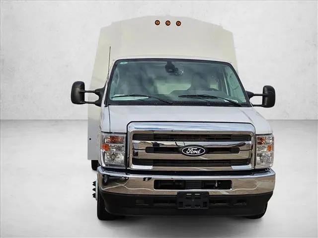 2026 Ford E-350 Cutaway E-Series Cutaway