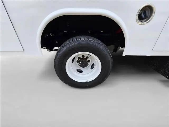 2026 Ford E-350 Cutaway E-Series Cutaway