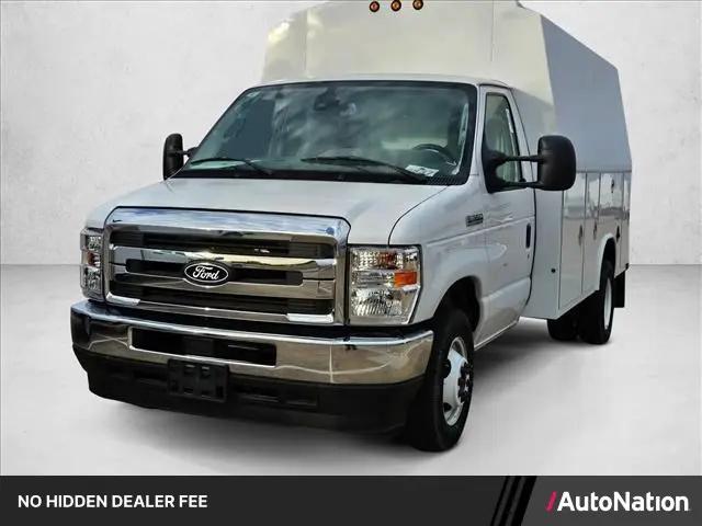 2026 Ford E-350 Cutaway E-Series Cutaway for sale in Fort Worth, TX
