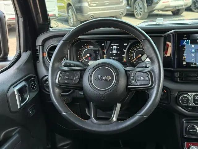 2024 Jeep Gladiator Sport