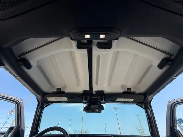 2024 Jeep Gladiator Sport