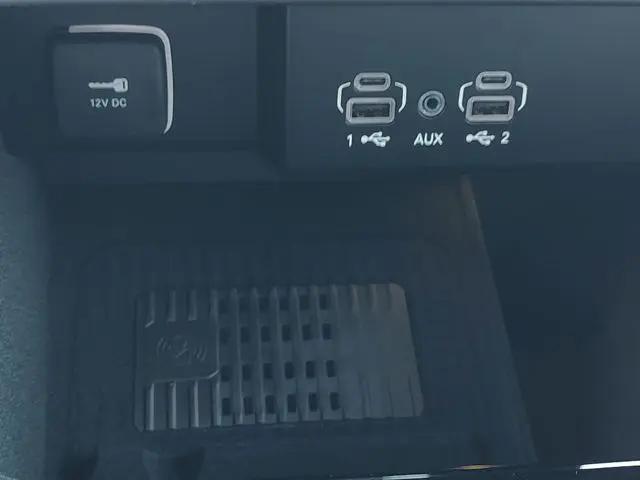 2026 Jeep Grand Wagoneer L 4x4