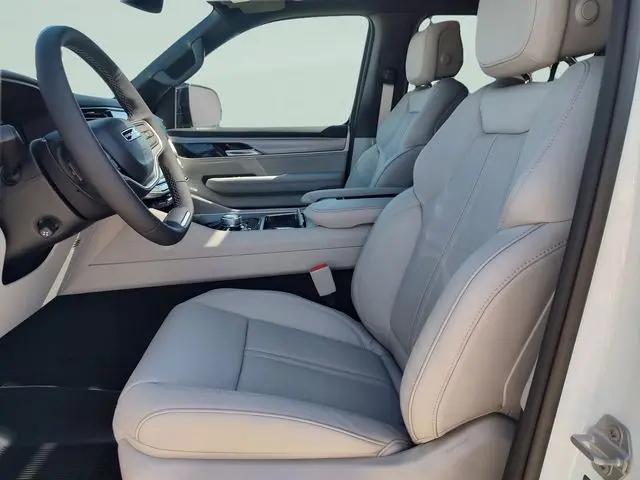 2026 Jeep Grand Wagoneer L 4x4