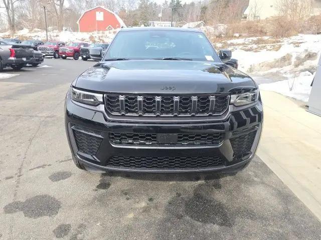 2026 Jeep Grand Cherokee L Altitude 4x4