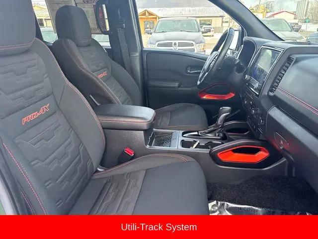 2023 Nissan Frontier Crew Cab PRO-4X 4x4