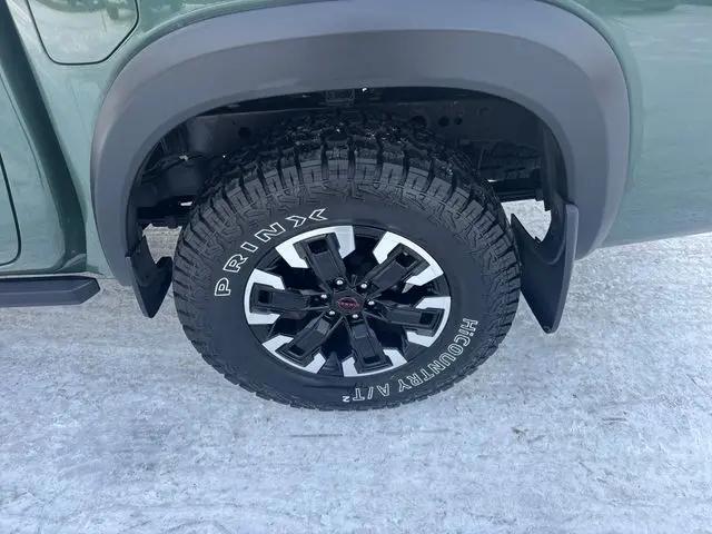 2023 Nissan Frontier Crew Cab PRO-4X 4x4