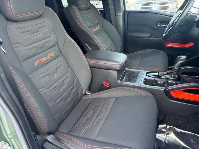 2023 Nissan Frontier Crew Cab PRO-4X 4x4