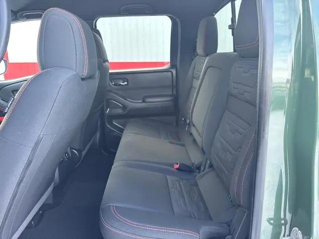 2023 Nissan Frontier Crew Cab PRO-4X 4x4