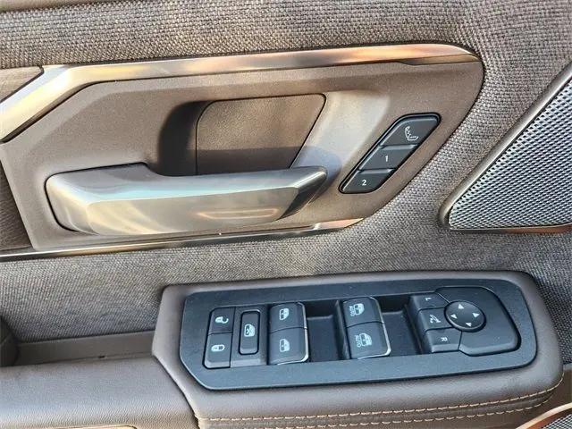 2026 Ram 1500 Limited Longhorn Crew Cab 4x4 5'7" Box
