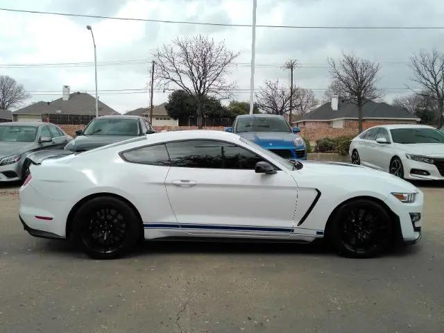 2017 Ford GT Shelby GT350