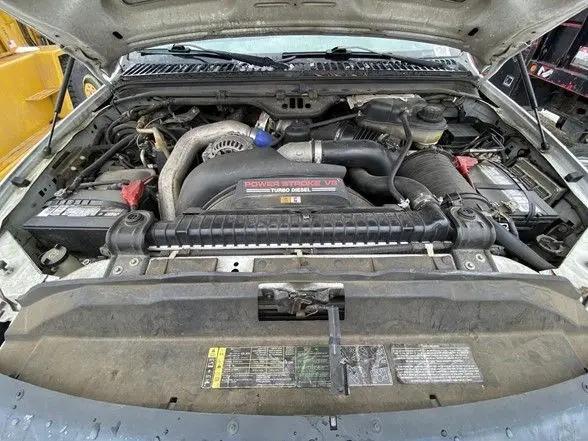2006 Ford F-550 XL