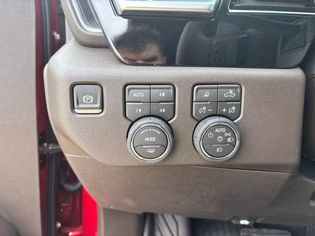 2026 Chevrolet Silverado 1500 4WD Crew Cab Short Bed RST