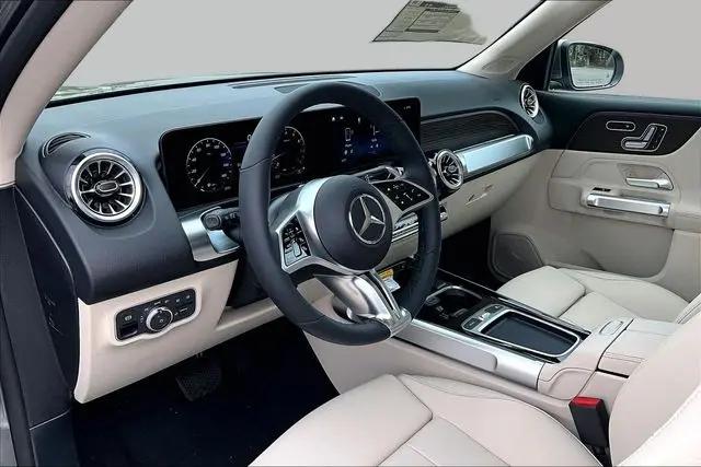 2026 Mercedes-Benz GLB 4MATIC