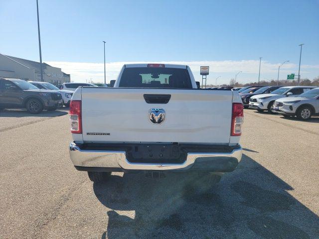 2024 Ram 3500 Big Horn Crew Cab 4x4 8' Box