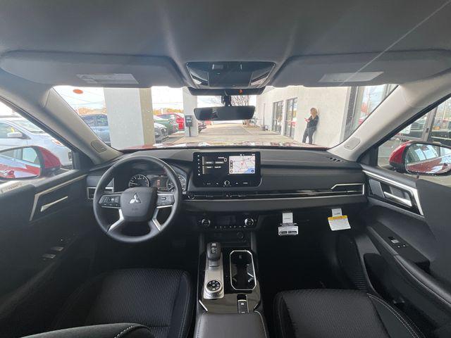 2026 Mitsubishi Outlander ES 1.5T S-AWC