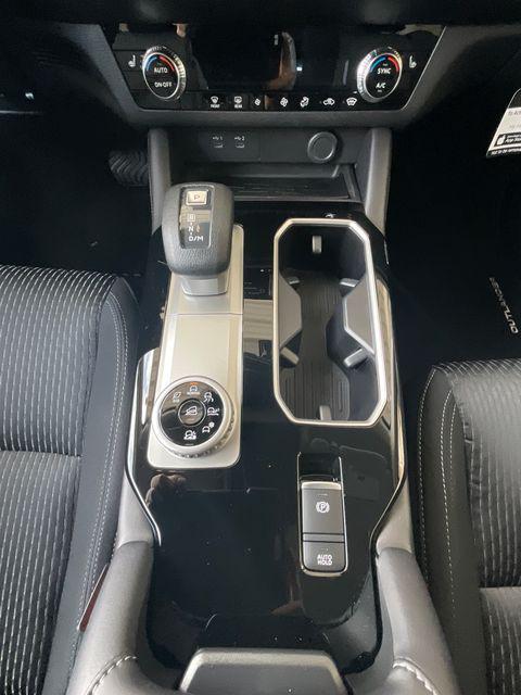 2026 Mitsubishi Outlander ES 1.5T S-AWC