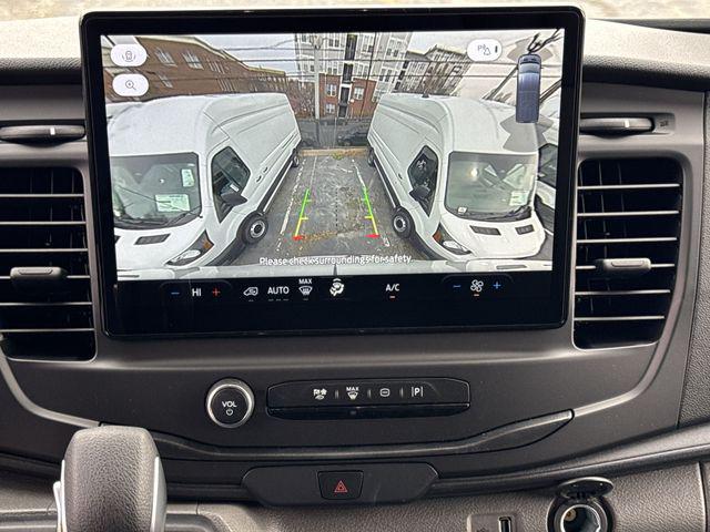 2026 Ford Transit Cargo Van Base