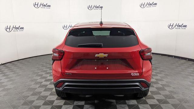 2026 Chevrolet Trax FWD LS