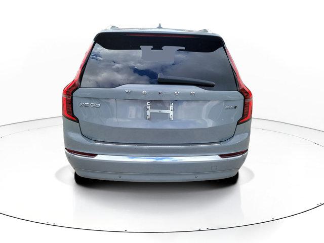 2025 Volvo XC90 B6 Ultra