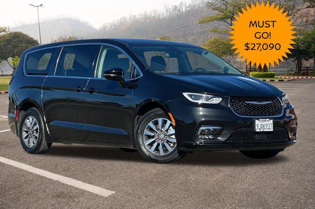 2024 Chrysler Pacifica Hybrid Select for sale in Yuba City, CA