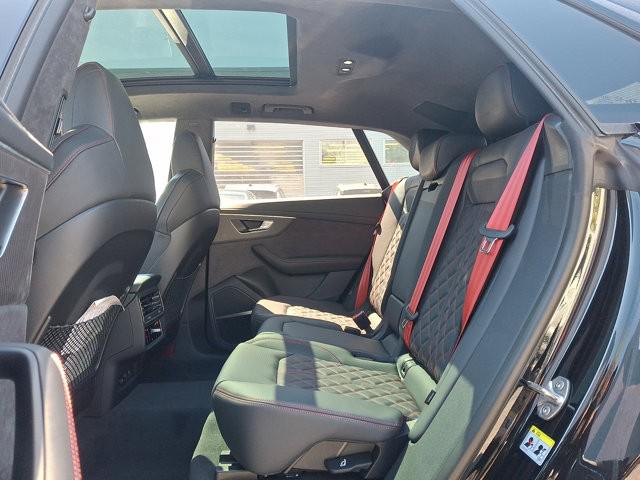 2026 Audi SQ8 Prestige TFSI quattro Tiptronic