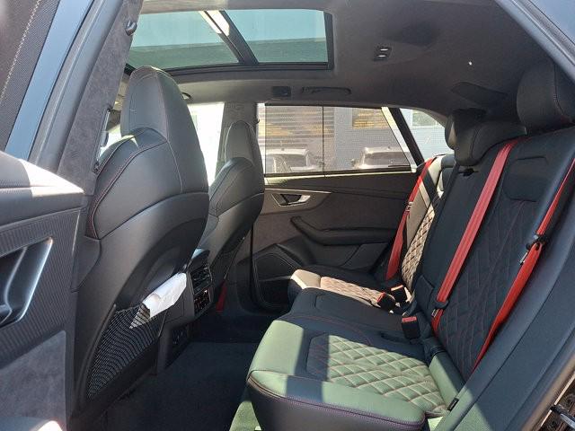 2026 Audi SQ8 Prestige TFSI quattro Tiptronic