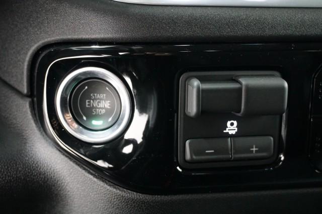 2026 GMC Sierra 1500 Double Cab, Standard Bed, Elevation, RWD