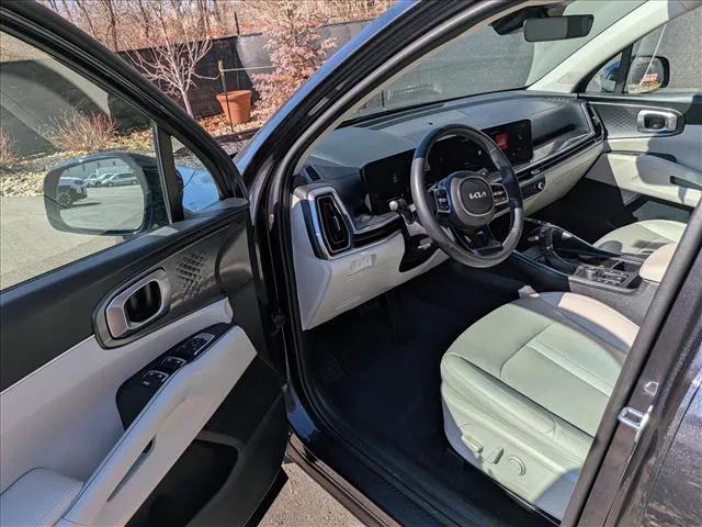 2025 Kia Sorento EX