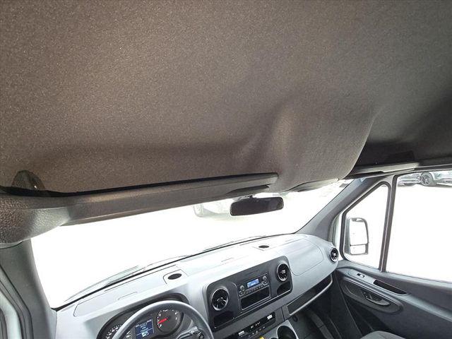 2023 Mercedes-Benz Sprinter 2500 Standard Roof 4-Cyl Gas