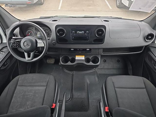 2023 Mercedes-Benz Sprinter 2500 Standard Roof 4-Cyl Gas