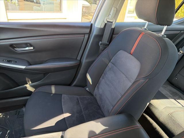 2024 Nissan Sentra SR Xtronic CVT