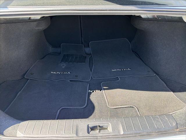 2024 Nissan Sentra SR Xtronic CVT
